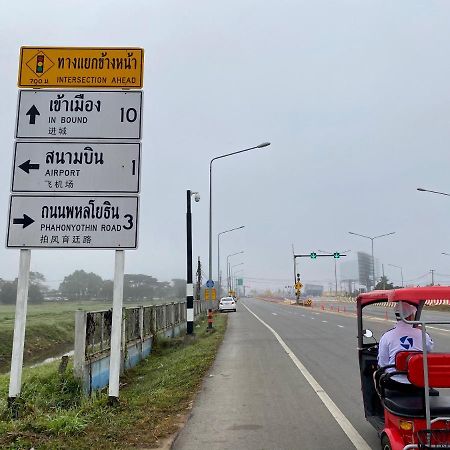 Ban Fang Min Jaidee Cafe & Hostel Chiangrai מראה חיצוני תמונה