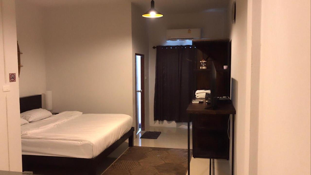 Ban Fang Min Jaidee Cafe & Hostel Chiangrai מראה חיצוני תמונה