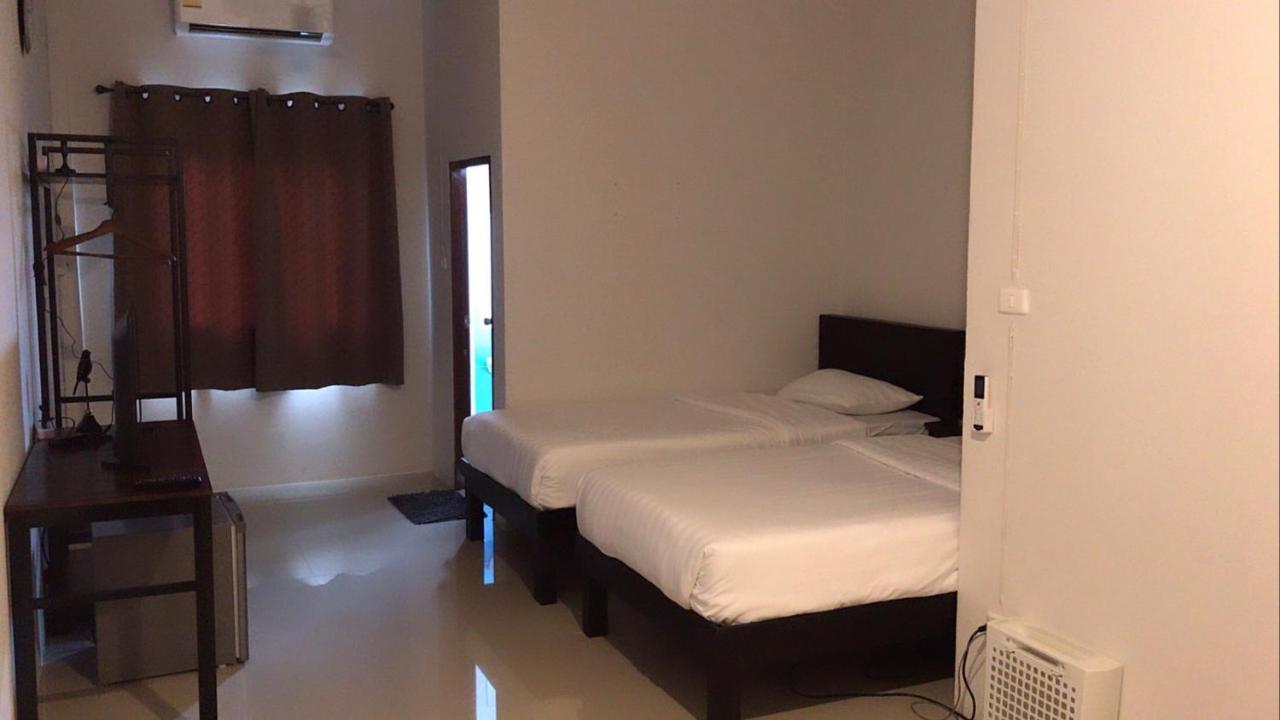 Ban Fang Min Jaidee Cafe & Hostel Chiangrai מראה חיצוני תמונה