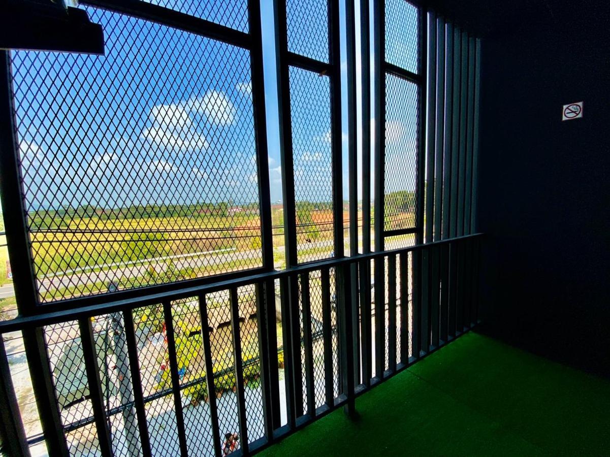 Ban Fang Min Jaidee Cafe & Hostel Chiangrai מראה חיצוני תמונה