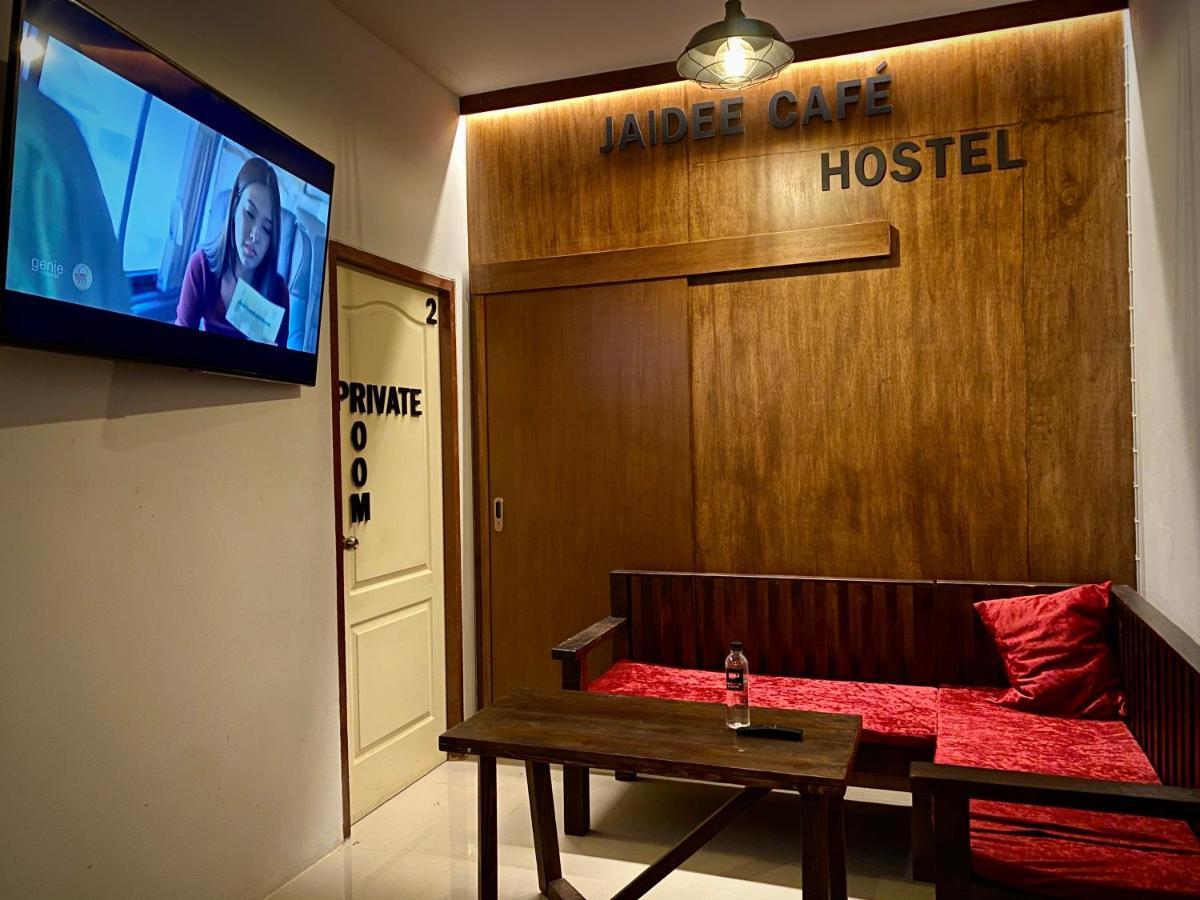 Ban Fang Min Jaidee Cafe & Hostel Chiangrai מראה חיצוני תמונה